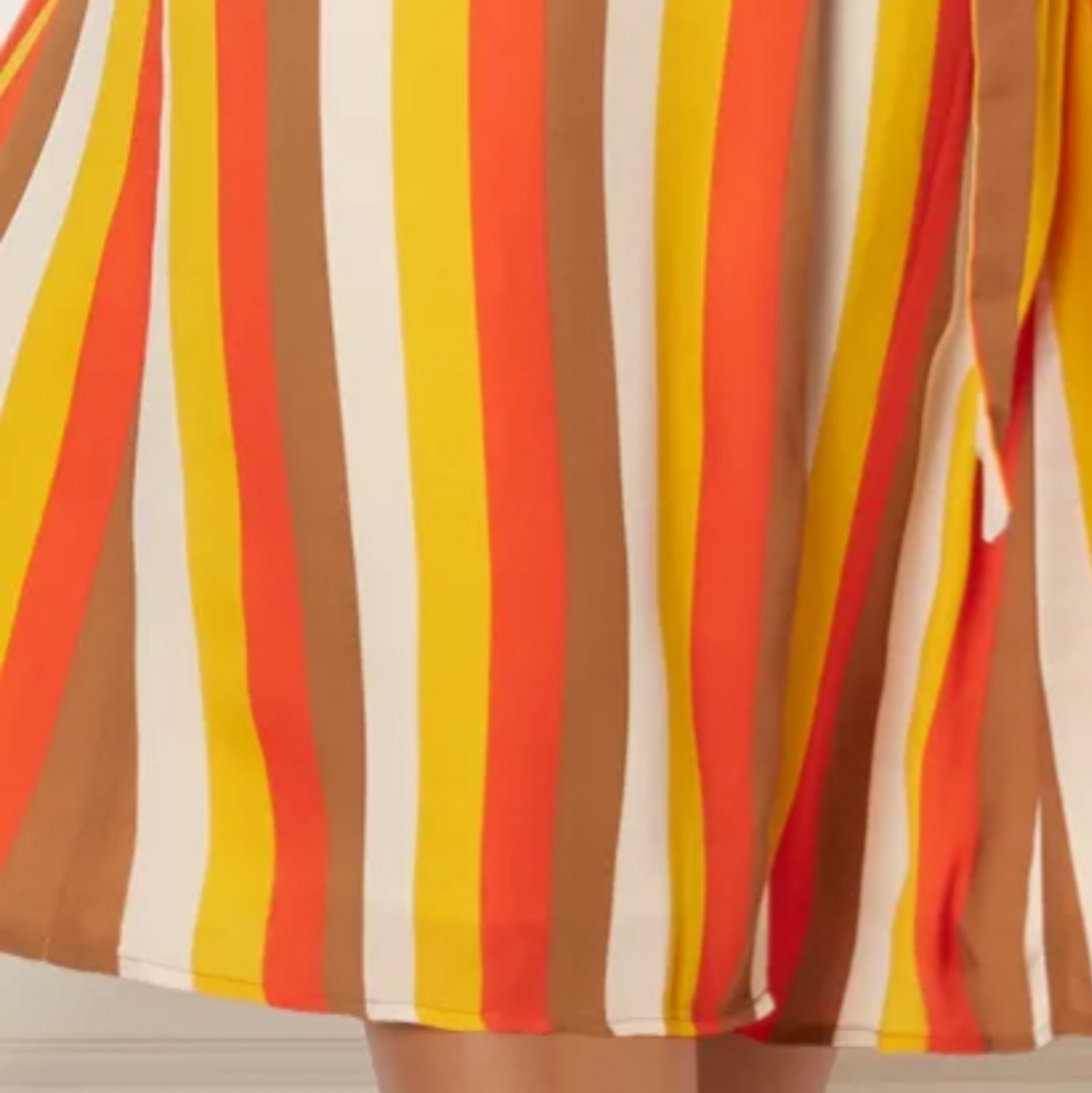 Brenda Wrap Dress - Eva Mendes Collection - Picture 4 of 4